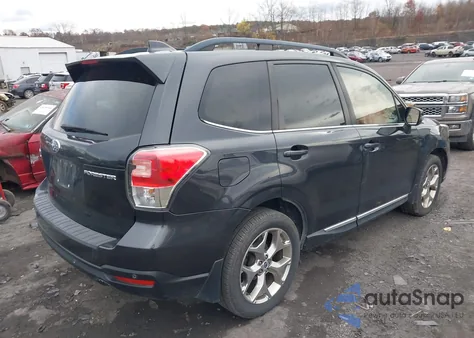 2018 Subaru Forester 2.5I Touring z USA, uszkodzony, nr VIN JF2SJAWC6JH477467